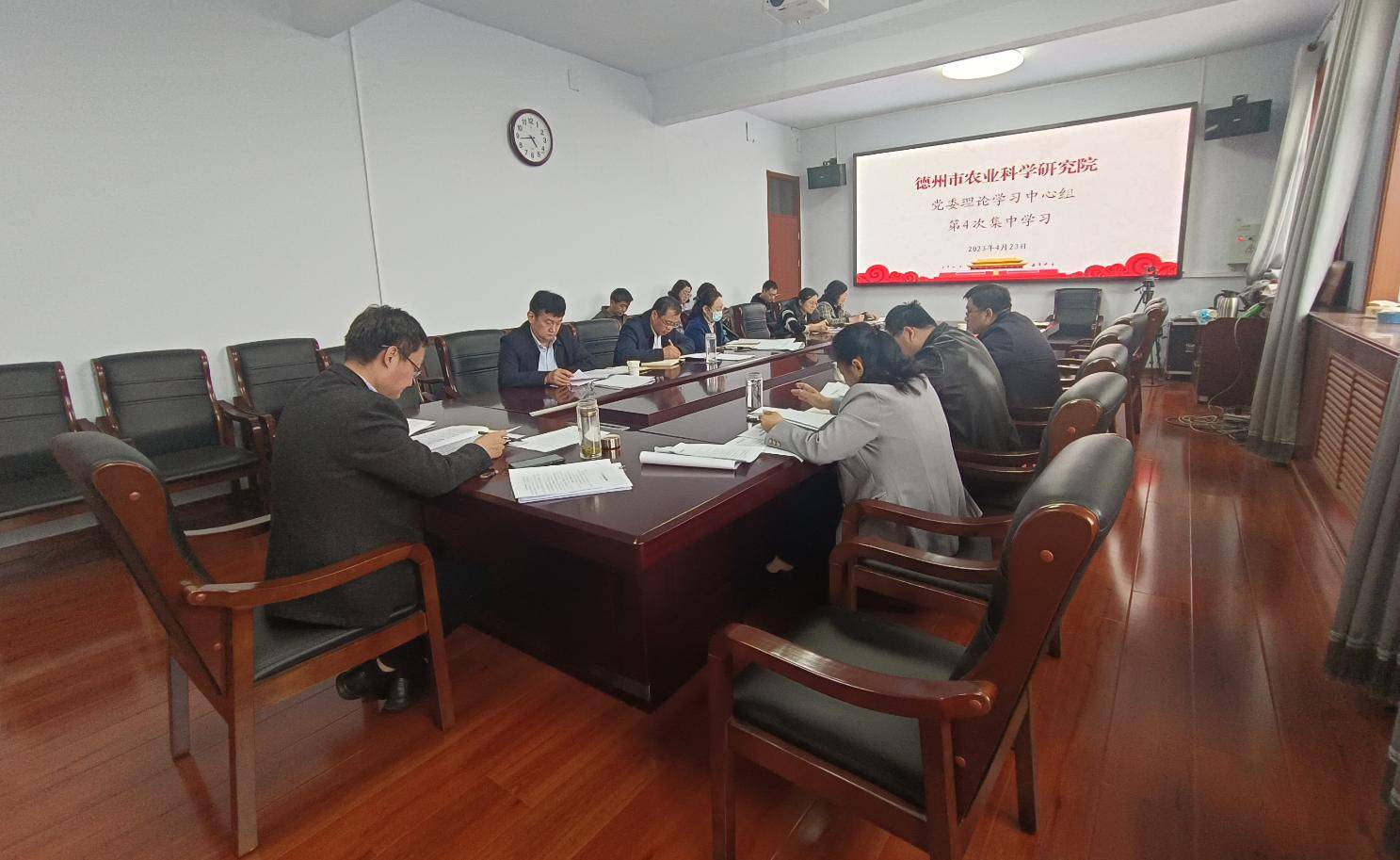 1682493598499652.jpg 1682493598499652.jpg